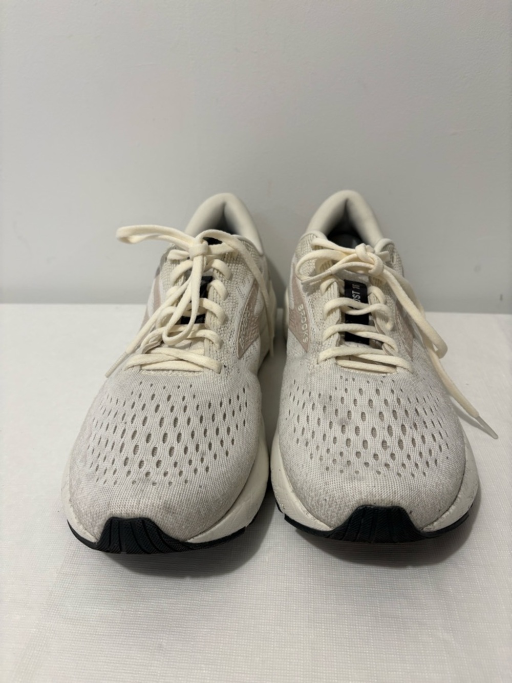 Brooks Men's Athletic Running Shoes in Cream and Black